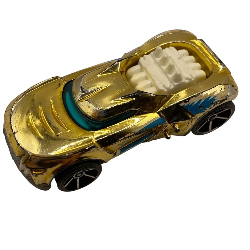 Hot Wheels Drift King Gold‎ Chrome Mystery Models Series 1/64 Diecast Car 2012